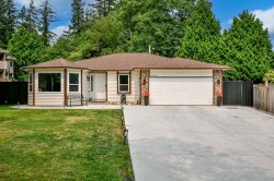 12925 65 Avenue Surrey, BC V3W 9H4