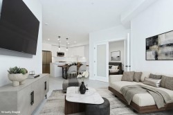 422-13458 95 Avenue Surrey, BC V3V 0H1