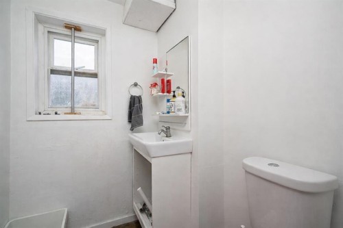 2995 268A Street, Langley, BC - Indoor Photo Showing Bathroom