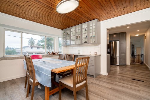 2995 268A Street, Langley, BC - Indoor Photo Showing Dining Room