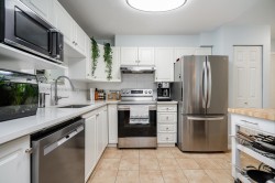 212-12733 72 Avenue Surrey, BC V3W 2M7