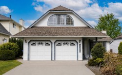 15929 88a Avenue Surrey, BC V4N 2X9