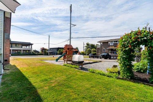 1033 Cypress Street, White Rock, BC - Outdoor