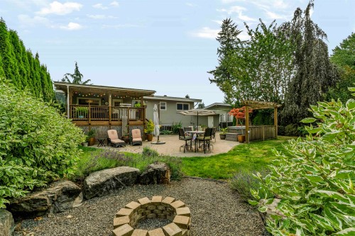 32137 Debreen Crescent, Abbotsford, BC - Outdoor