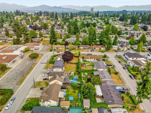 32137 Debreen Crescent, Abbotsford, BC - Outdoor With View