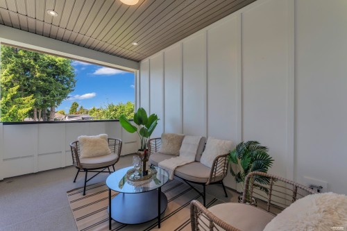 8221 111B Street, Delta, BC - Outdoor With Exterior