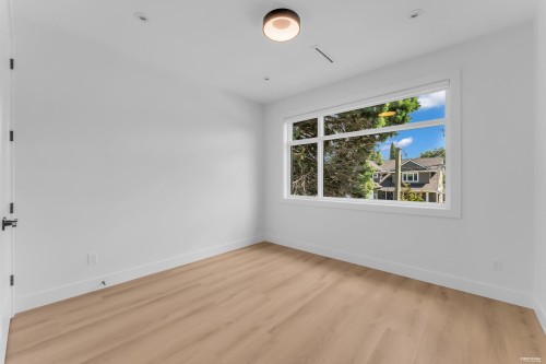 8221 111B Street, Delta, BC - Indoor Photo Showing Other Room
