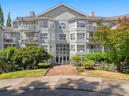 309-13939 Laurel Drive  Surrey, BC V3T 1A8