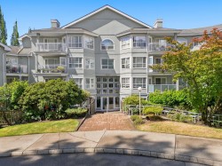 309-13939 Laurel Drive Surrey, BC V3T 1A8