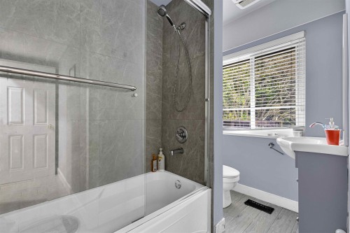 7059 Barkley Place, Delta, BC - Indoor Photo Showing Other Room