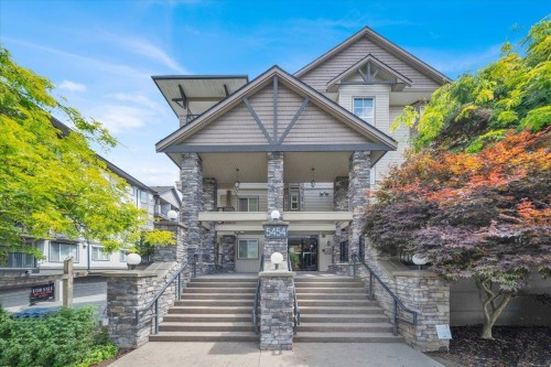 210-5454 198 Street  Langley, BC V3A 1G2