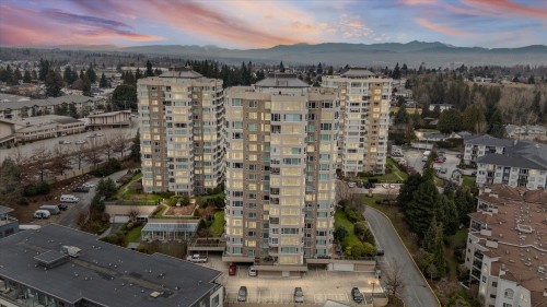 701-3170 Gladwin Road  Abbotsford, BC V2T 5T5