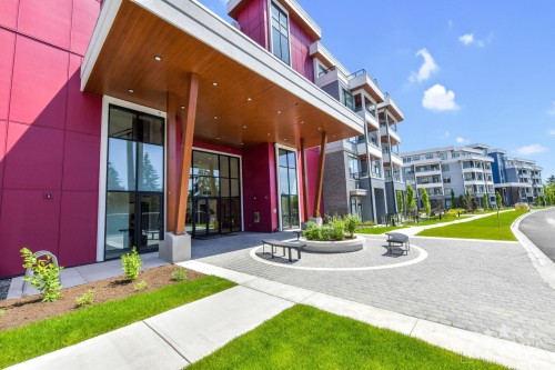 202-6270 Gooseberry Drive  Surrey, BC V3S 0C8