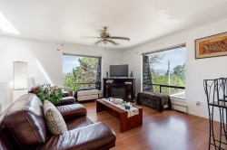 10956 128a Street Surrey, BC V3T 3G2