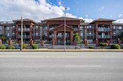 206-19774 56 Avenue Langley, BC V3A 3X6