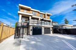 7474 124 Street Surrey, BC V3W 1P2
