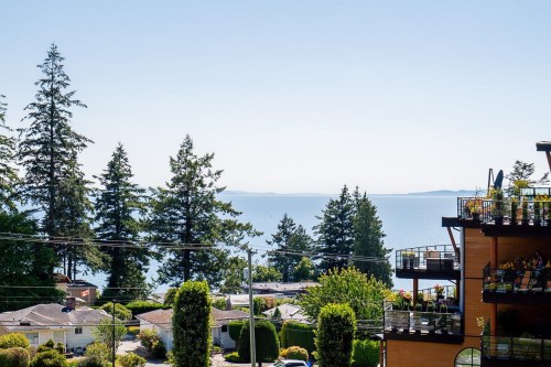509-14855 Thrift Avenue  White Rock, BC V4B 2J6