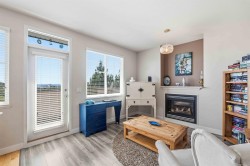 5666 149a Street Surrey, BC V3S 8X1