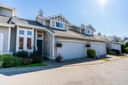 9-20788 87 Avenue Langley, BC V1M 3W7
