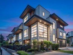 17-15688 28 Avenue Surrey, BC V3Z 0N1