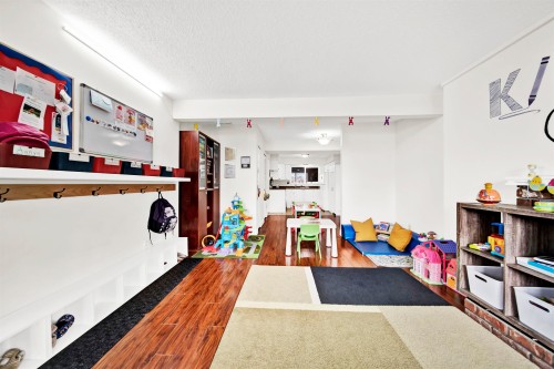 7681 115 Street, Delta, BC - Indoor Photo Showing Other Room