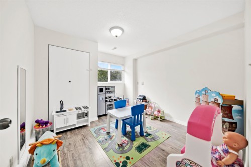 7681 115 Street, Delta, BC - Indoor