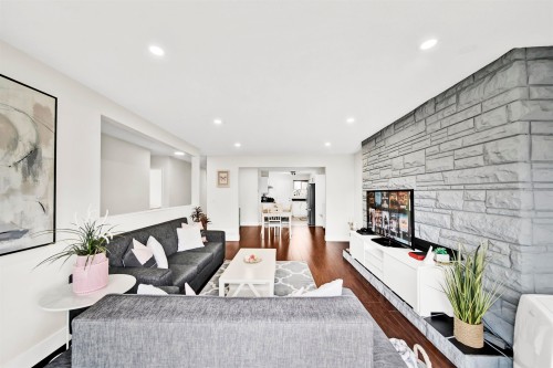 7681 115 Street, Delta, BC - Indoor Photo Showing Other Room With Fireplace