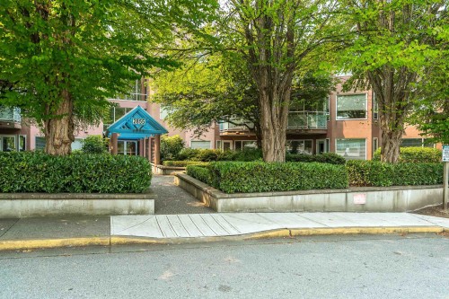 203-2855 152 Street  Surrey, BC V4P 1H2