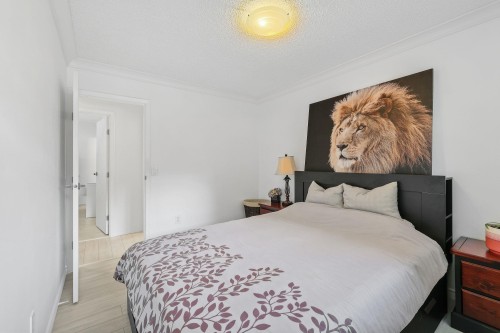 10421 Santa Monica Drive, Delta, BC - Indoor Photo Showing Bedroom