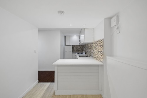 10421 Santa Monica Drive, Delta, BC - Indoor Photo Showing Other Room