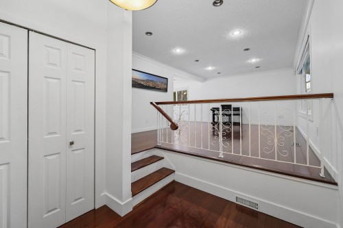 10421 Santa Monica Drive, Delta, BC - Indoor Photo Showing Other Room
