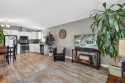 17-24330 Fraser Highway Langley, BC V2Z 1N2