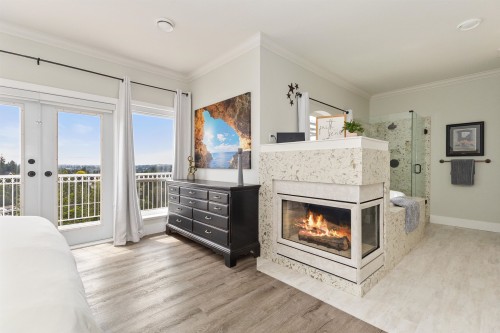 2764 St Moritz Way, Abbotsford, BC - Indoor Photo Showing Living Room With Fireplace