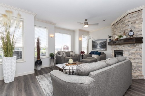 2764 St Moritz Way, Abbotsford, BC - Indoor Photo Showing Living Room With Fireplace