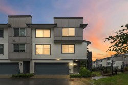 39-15633 Mountain View Drive Surrey, BC V3Z 0W8