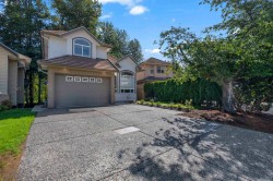 5858 138 Street Surrey, BC V3X 3P3