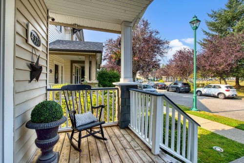 4337 Callaghan Crescent, Abbotsford, BC - Outdoor With Deck Patio Veranda