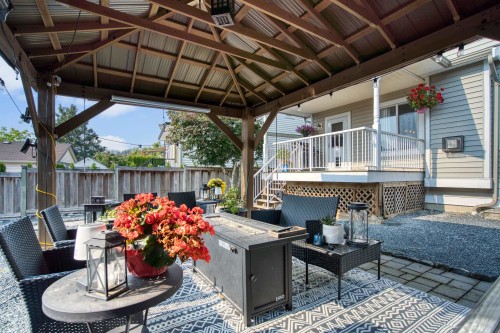 4337 Callaghan Crescent, Abbotsford, BC - Outdoor With Deck Patio Veranda With Exterior