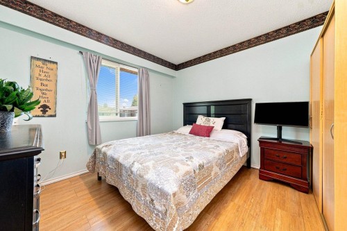 9146 118 Street, Delta, BC - Indoor Photo Showing Bedroom