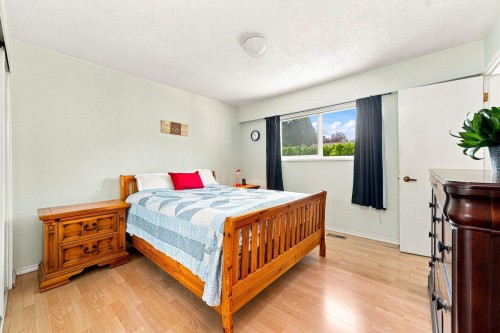 9146 118 Street, Delta, BC - Indoor Photo Showing Bedroom