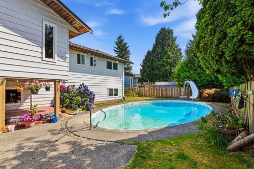 9146 118 Street, Delta, BC - Outdoor With In Ground Pool
