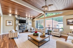 6457 Summit Crescent Delta, BC V4E 2C3