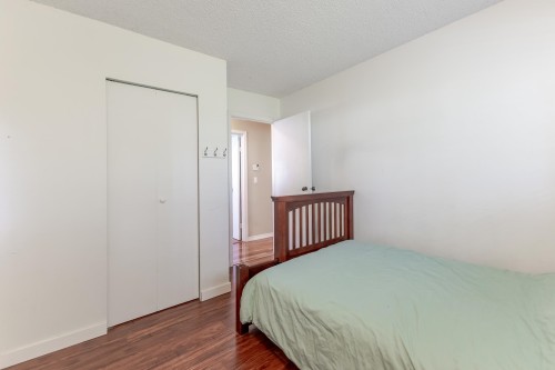 6457 Summit Crescent, Delta, BC - Indoor Photo Showing Bedroom