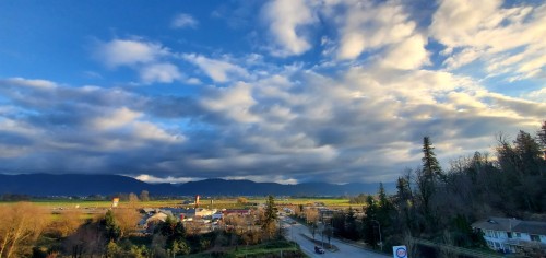 409-2242 Whatcom Road, Abbotsford, BC - Outdoor With View