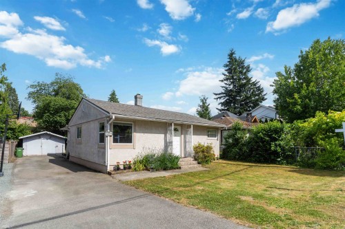 2304 Mouldstade Road  Abbotsford, BC V2S 3X4