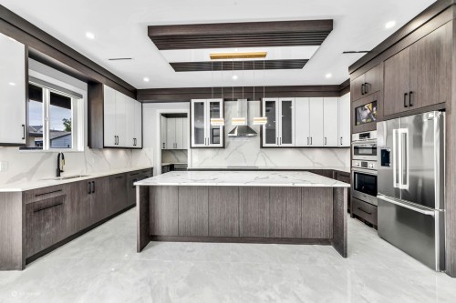 26668 Fraser Highway, Langley, BC - Indoor Photo Showing Kitchen With Upgraded Kitchen