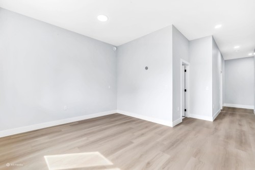 26668 Fraser Highway, Langley, BC - Indoor Photo Showing Other Room