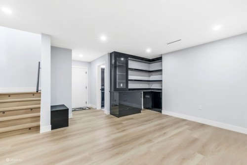 26668 Fraser Highway, Langley, BC - Indoor Photo Showing Other Room