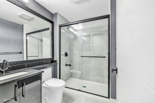 26668 Fraser Highway, Langley, BC - Indoor Photo Showing Bathroom