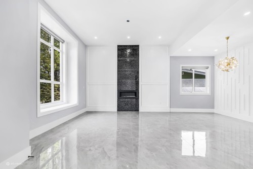 26668 Fraser Highway, Langley, BC - Indoor Photo Showing Other Room